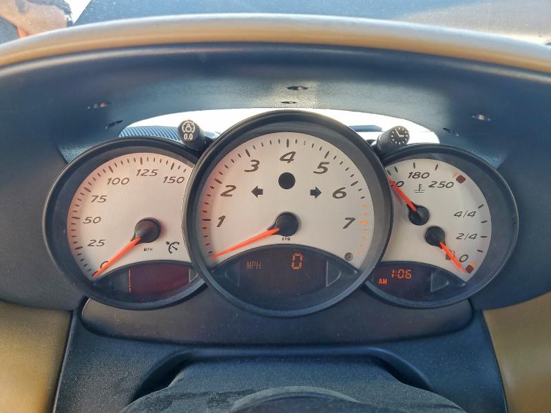 Photo 9 from auction – 1998 PORSCHE BOXSTER with VIN WP0CA2988WU621633