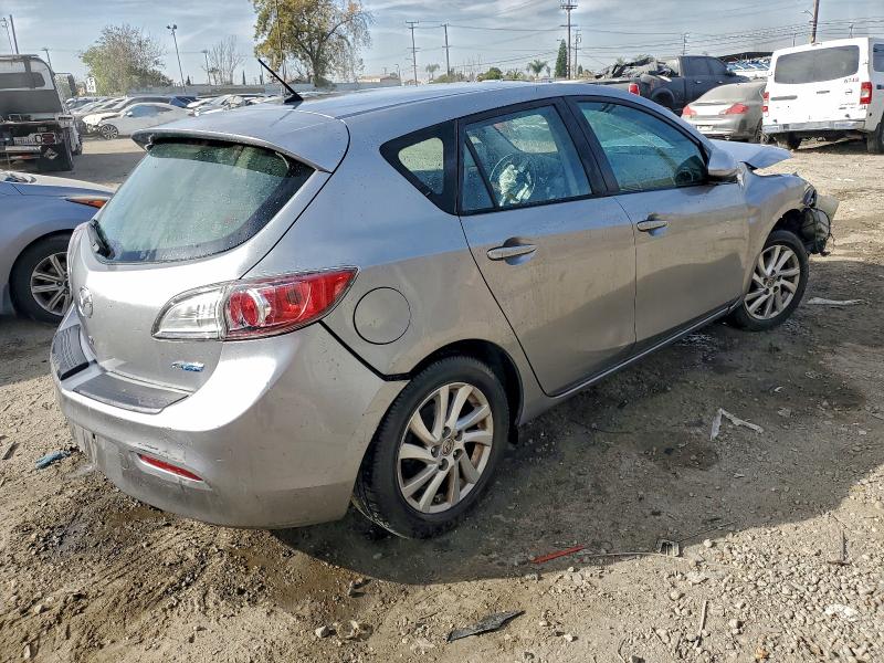 Photo 3 from auction – 2012 MAZDA 3 I with VIN JM1BL1M85C1655372