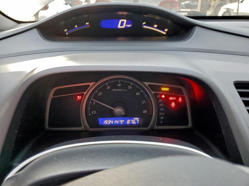 Фото 9 с аукциона – 2011 HONDA CIVIC VP с VIN 19XFA1F38BE047009
