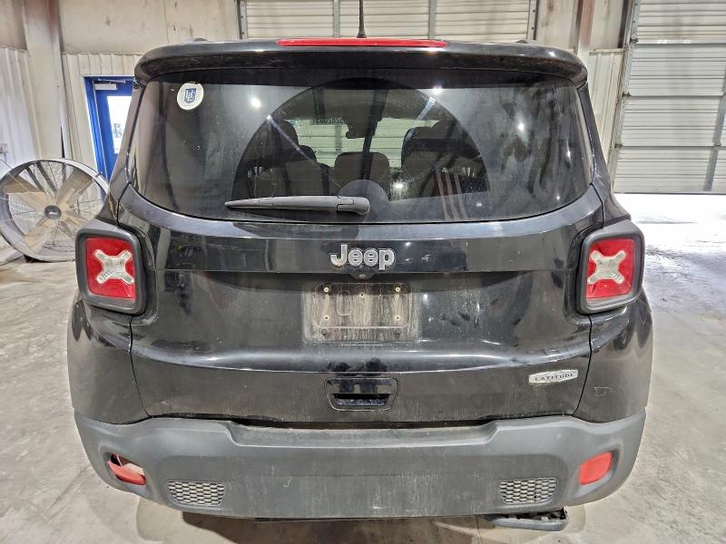 Photo 6 from auction – 2018 JEEP RENEGADE L with VIN ZACCJABB8JPJ34505