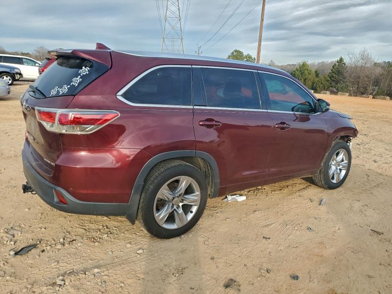 Photo 3 from auction – 2015 TOYOTA HIGHLANDER with VIN 5TDDKRFHXFS222645