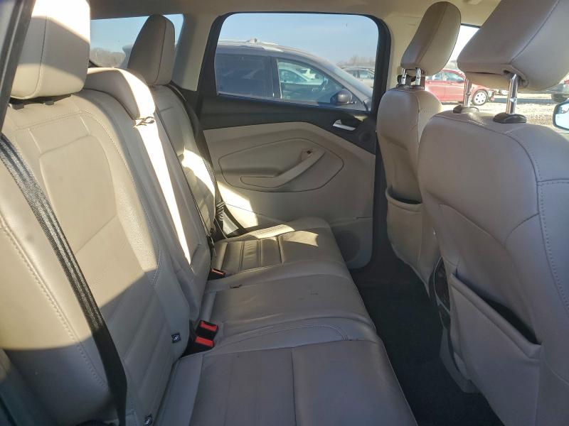 Photo 10 from auction – 2019 FORD ESCAPE with VIN 1FMCU9J95KUC32779