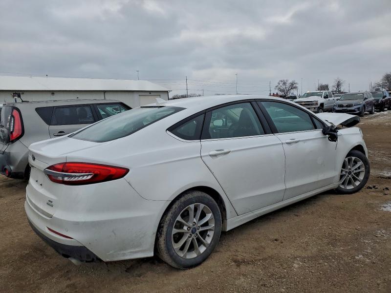 Photo 3 from auction – 2020 FORD FUSION SE with VIN 3FA6P0HDXLR170101