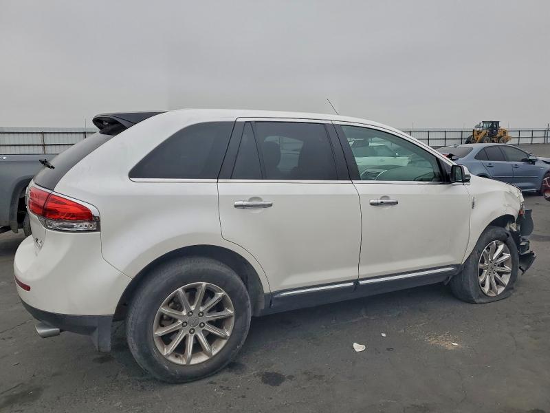 Photo 3 from auction – 2014 LINCOLN MKX with VIN 2LMDJ6JK2EBL17902