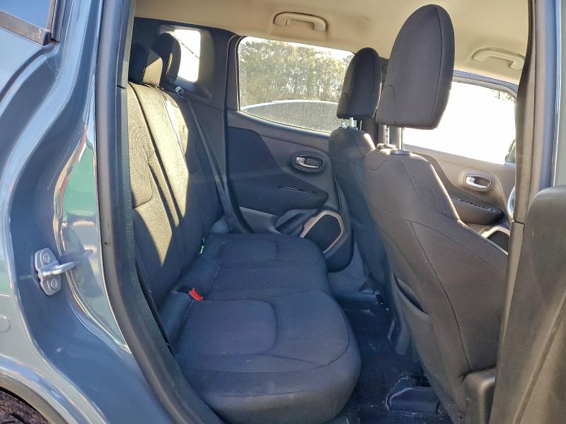 Photo 10 from auction – 2017 JEEP RENEGADE L with VIN ZACCJABB5HPG15213