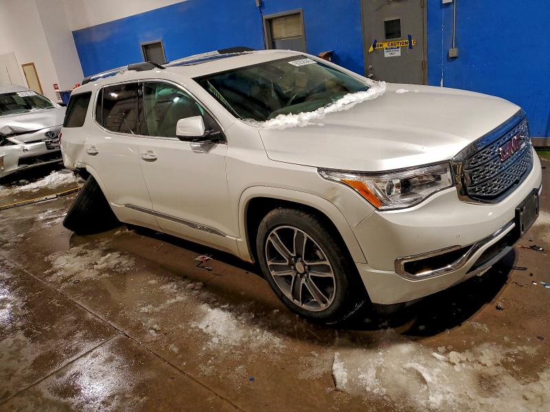 Photo 4 from auction – 2017 GMC ACADIA DEN with VIN 1GKKNXLS0HZ228981