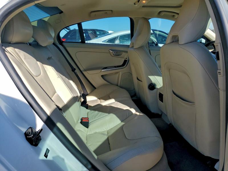 Photo 10 from auction – 2012 VOLVO S60 T5 with VIN YV1622FS4C2078325