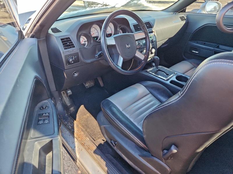 Photo 8 from auction – 2010 DODGE CHALLENGER with VIN 2B3CJ4DV3AH102785