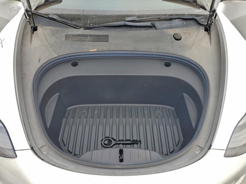 Photo 11 from auction – 2022 TESLA MODEL 3 with VIN 5YJ3E1EB0NF192737