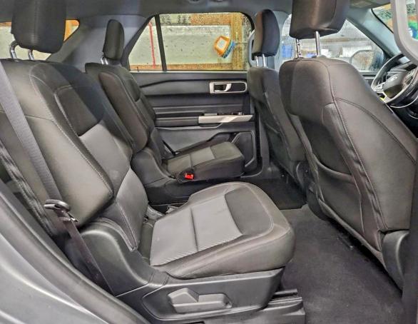 Photo 11 from auction – 2023 FORD EXPLORER X with VIN 1FMSK7DH6PGB69111