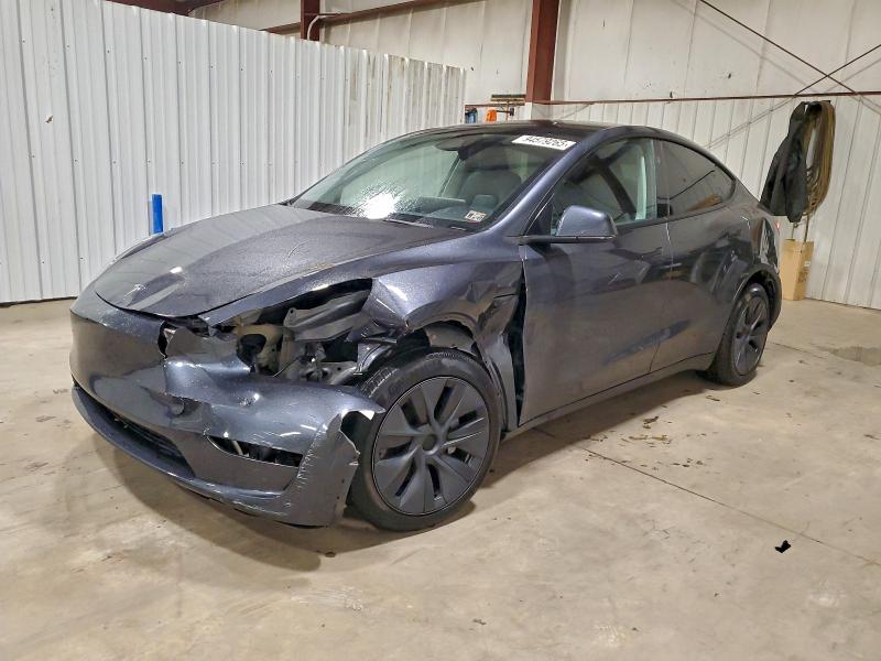 TESLA MODEL Y 2024 with VIN 7SAYGDEEXRF197089 - Photo from auction