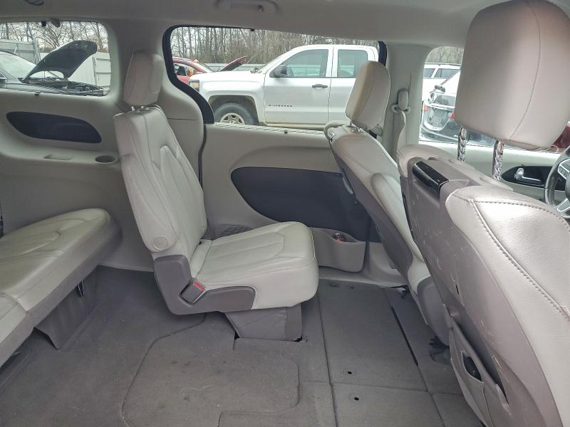 Photo 11 from auction – 2020 CHRYSLER PACIFICA T with VIN 2C4RC1EG3LR129676