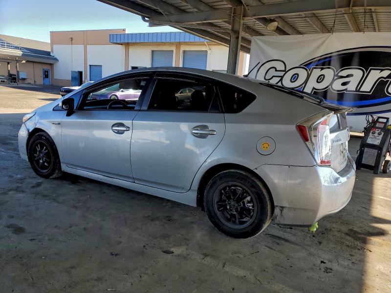 Photo 2 from auction – 2015 TOYOTA PRIUS with VIN JTDKN3DU1F2001924