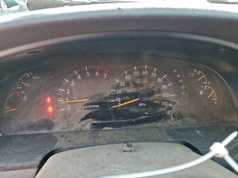 Photo 9 from auction – 2001 TOYOTA TUNDRA with VIN 5TBBT441X1S141806