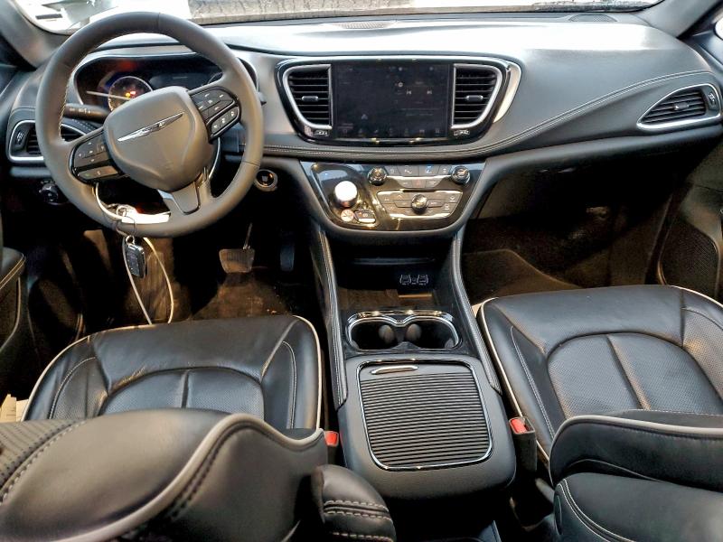 Photo 8 from auction – 2025 CHRYSLER PACIFICA L with VIN 2C4RC1GG7SR520308