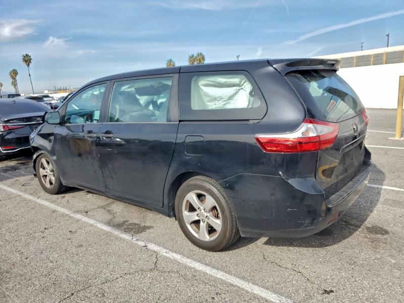 Zdjęcie 2 z aukcji – 2017 TOYOTA SIENNA z VIN 5TDZZ3DC9HS850401