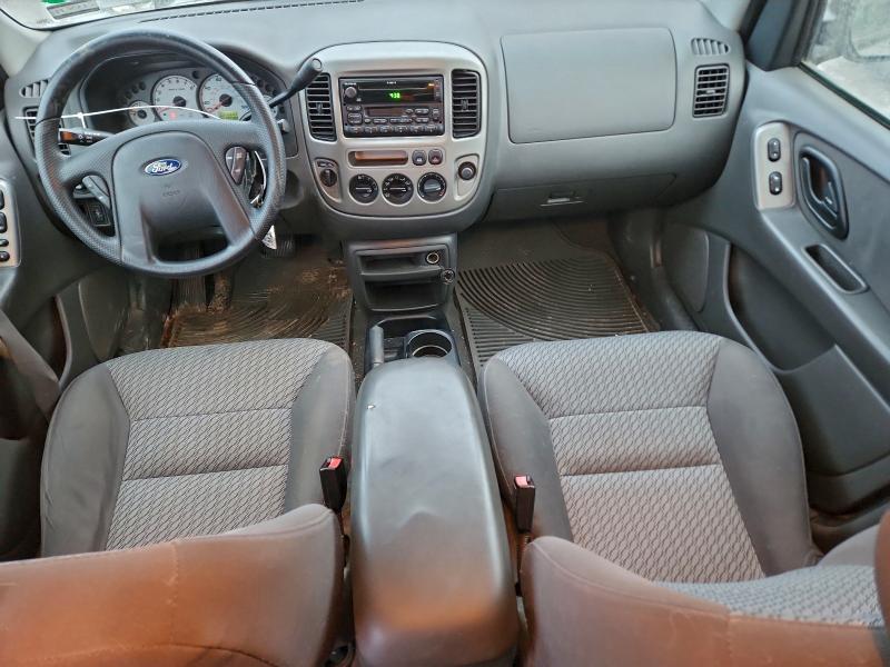 Photo 8 from auction – 2003 FORD ESCAPE XLT with VIN 1FMYU93133KB85553