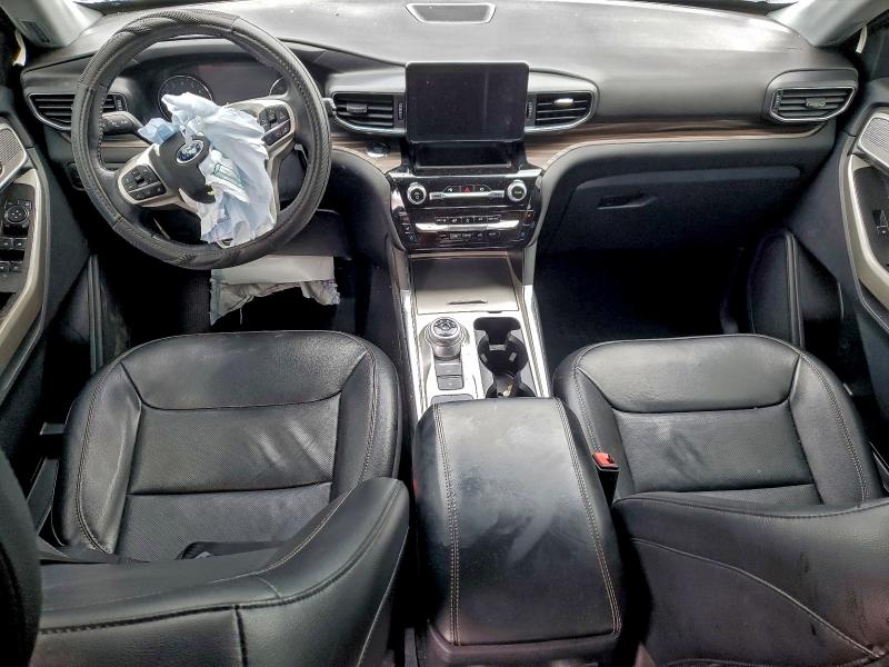 Photo 8 from auction – 2022 FORD EXPLORER L with VIN 1FMSK7FHXNGA63738