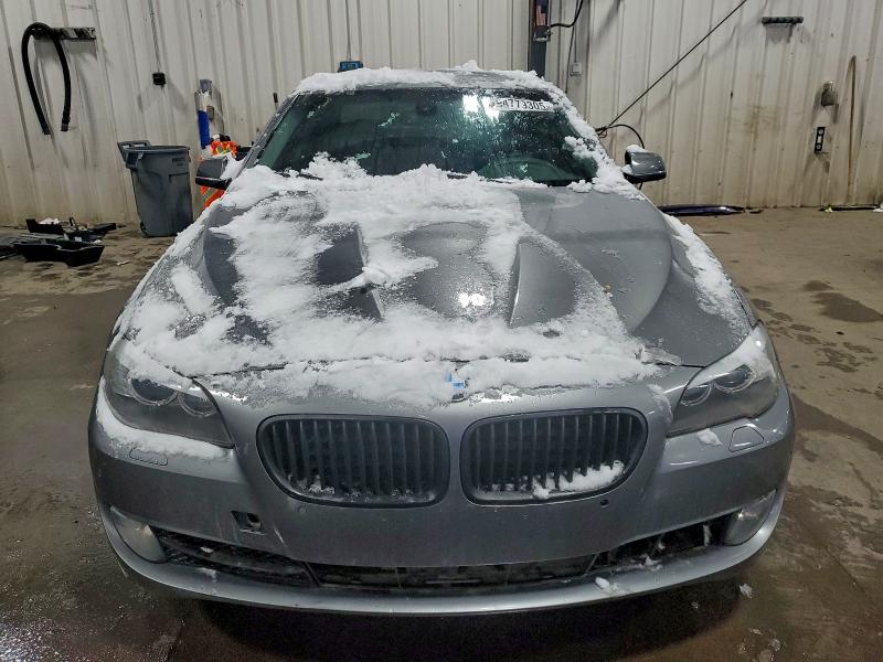 Photo 5 from auction – 2011 BMW 535 XI with VIN WBAFU7C58BC780522