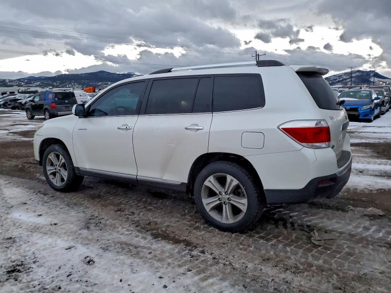 Photo 2 from auction – 2013 TOYOTA HIGHLANDER with VIN 5TDDK3EH6DS206020