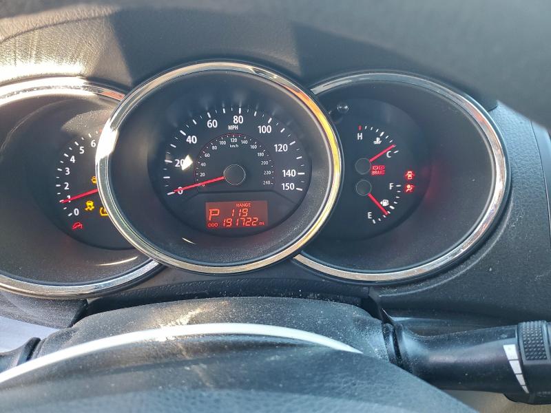 Photo 9 from auction – 2013 KIA SORENTO LX with VIN 5XYKT4A24DG338797