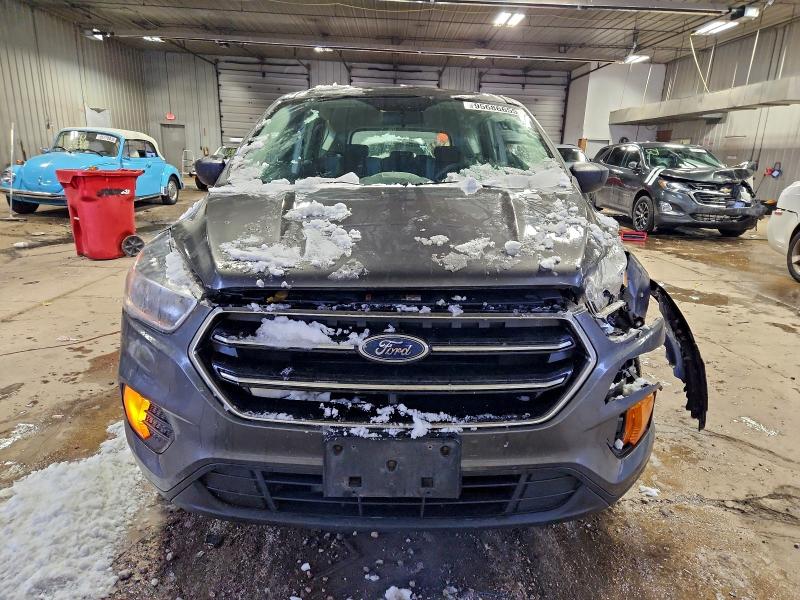 Photo 5 from auction – 2017 FORD ESCAPE S with VIN 1FMCU0F77HUD06053