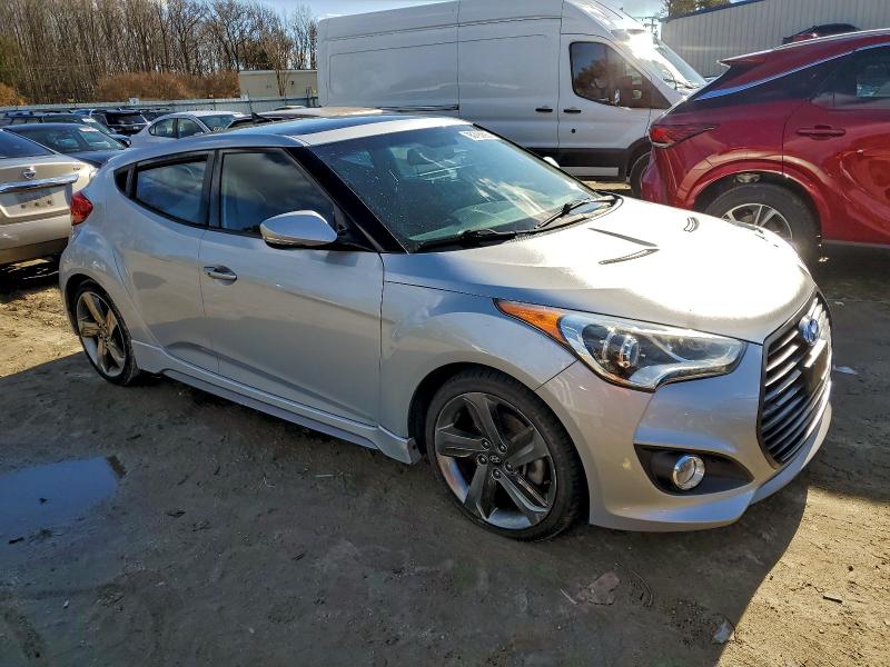 Photo 4 from auction – 2014 HYUNDAI VELOSTER T with VIN KMHTC6AE2EU207941
