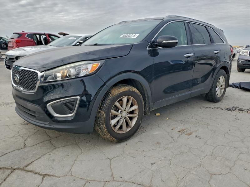 Photo 1 from auction – 2016 KIA SORENTO LX with VIN 5XYPG4A30GG145019