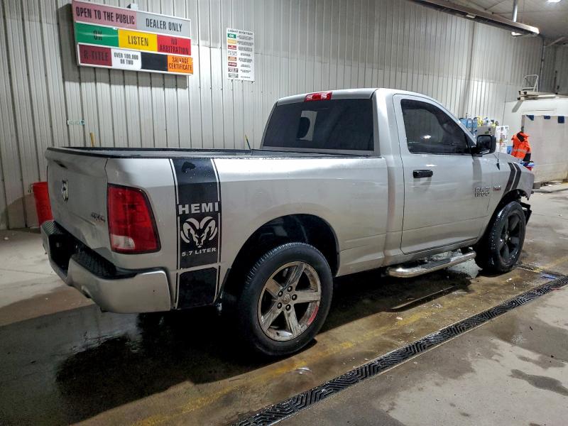 Photo 3 from auction – 2015 RAM 1500 ST with VIN 3C6JR7AT2FG572503