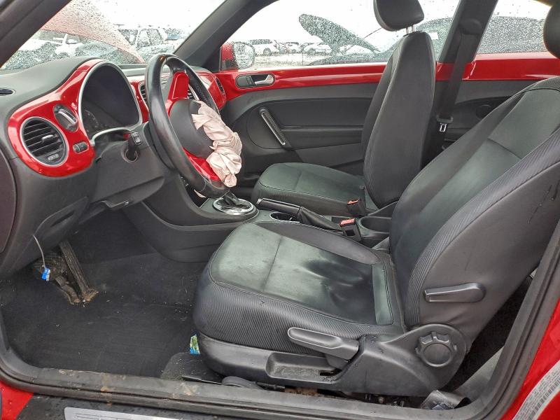 Photo 7 from auction – 2012 VOLKSWAGEN BEETLE with VIN 3VWJP7AT7CM601602