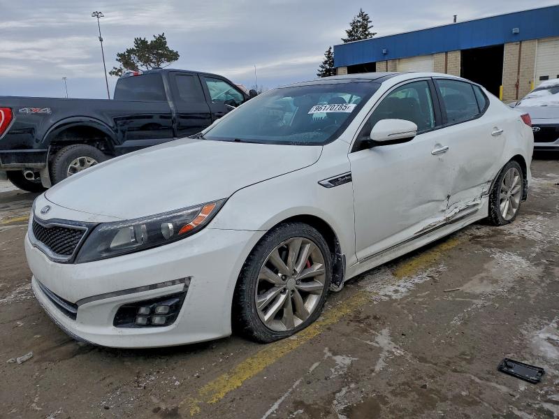 KIA OPTIMA SX 2015 with VIN 5XXGR4A61FG361792 - Photo from auction