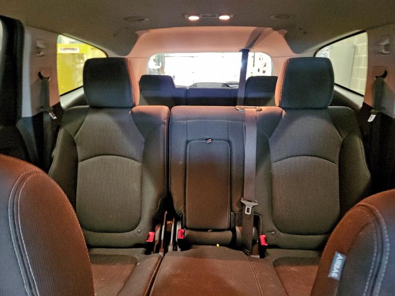 Photo 10 from auction – 2017 CHEVROLET TRAVERSE L with VIN 1GNKRGKD1HJ156729