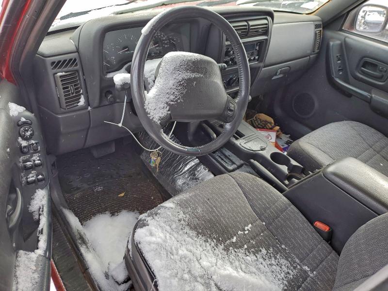 Photo 8 from auction – 2000 JEEP CHEROKEE S with VIN 1J4FF48S4YL176205