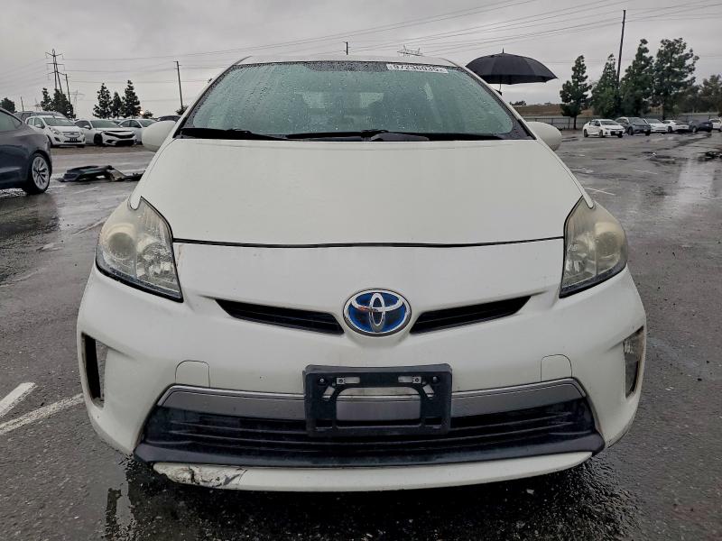 Photo 5 from auction – 2014 TOYOTA PRIUS PLUG with VIN JTDKN3DP8E3059614