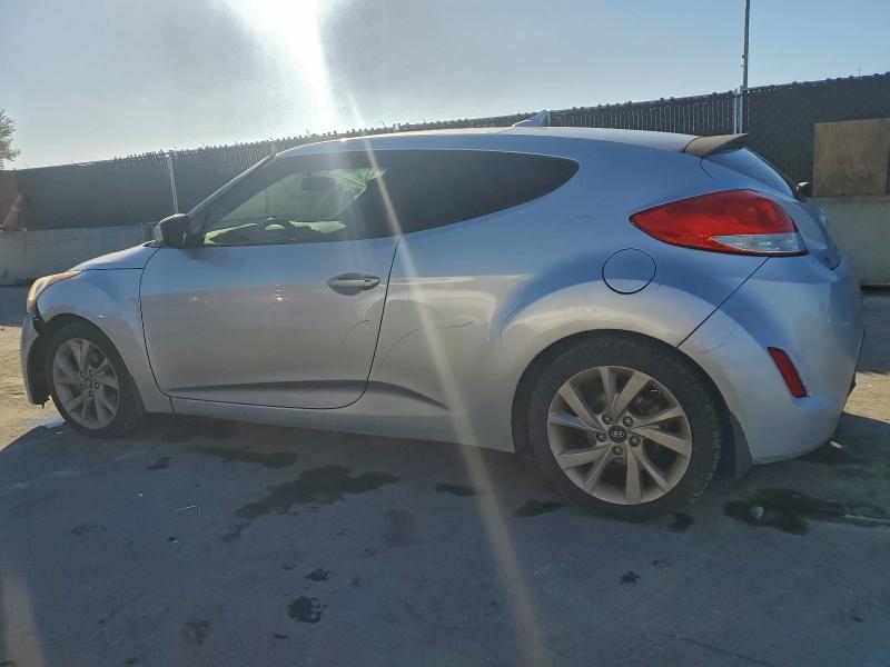 Фото 2 с аукциона – 2016 HYUNDAI VELOSTER с VIN KMHTC6AD2GU249875