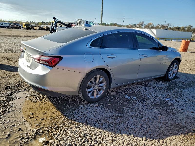 Photo 3 from auction – 2019 CHEVROLET MALIBU with VIN 1G1ZD5ST5KF127156