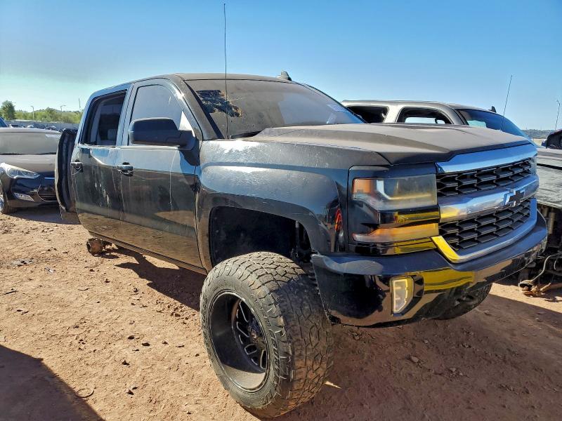 Photo 4 from auction – 2016 CHEVROLET SILVERADO with VIN 3GCUKREC5GG243358