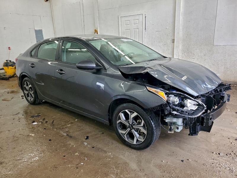 Photo 4 from auction – 2021 KIA FORTE FE with VIN 3KPF24AD8ME340345
