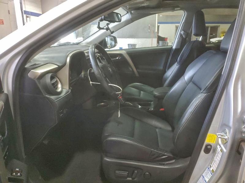 Photo 7 from auction – 2015 TOYOTA RAV4 LIMIT with VIN 2T3DFREV0FW270701