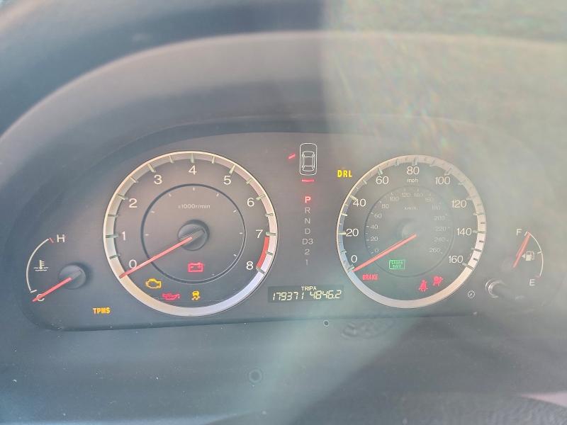 Photo 9 from auction – 2011 HONDA ACCORD EXL with VIN 1HGCP2F89BA116314