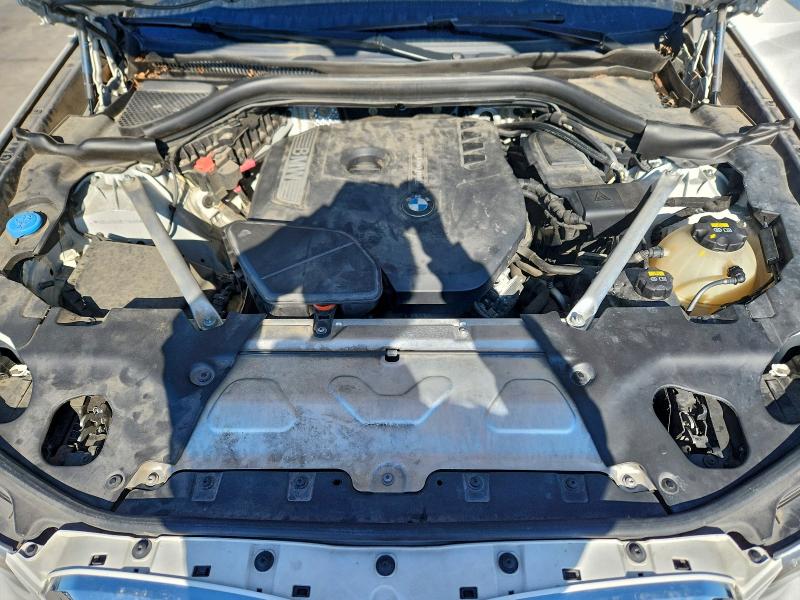 Photo 11 from auction – 2019 BMW X3 SDRIVE3 with VIN 5UXTR7C54KLF30560