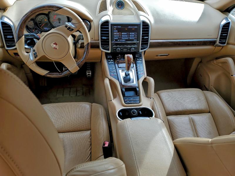 Photo 8 from auction – 2012 PORSCHE CAYENNE S with VIN WP1AE2A26CLA92458