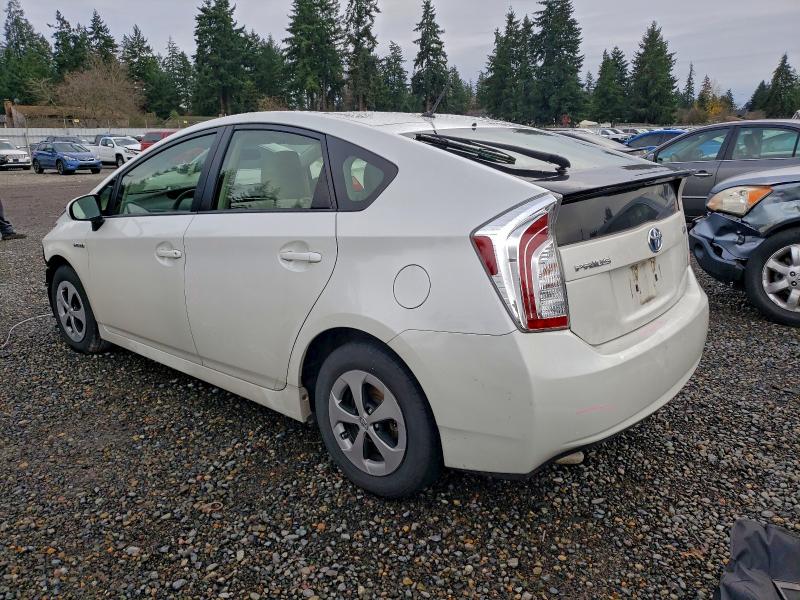 Photo 2 from auction – 2013 TOYOTA PRIUS with VIN JTDKN3DU2D1734177