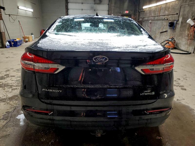 Photo 6 from auction – 2019 FORD FUSION with VIN 3FA6P0LU0KR195854