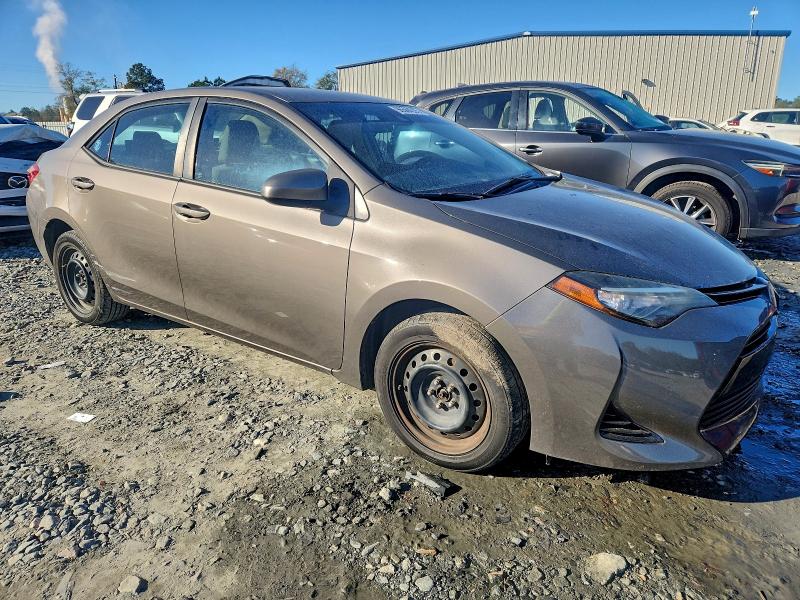 Photo 4 from auction – 2017 TOYOTA COROLLA L with VIN 2T1BURHE8HC821561