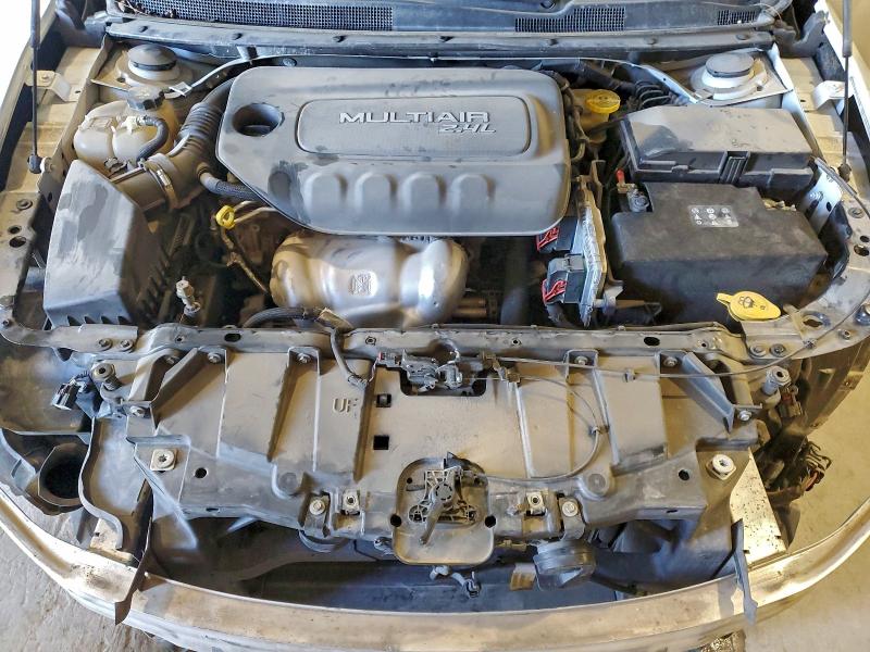 Photo 11 from auction – 2015 CHRYSLER 200 S with VIN 1C3CCCBB3FN715679