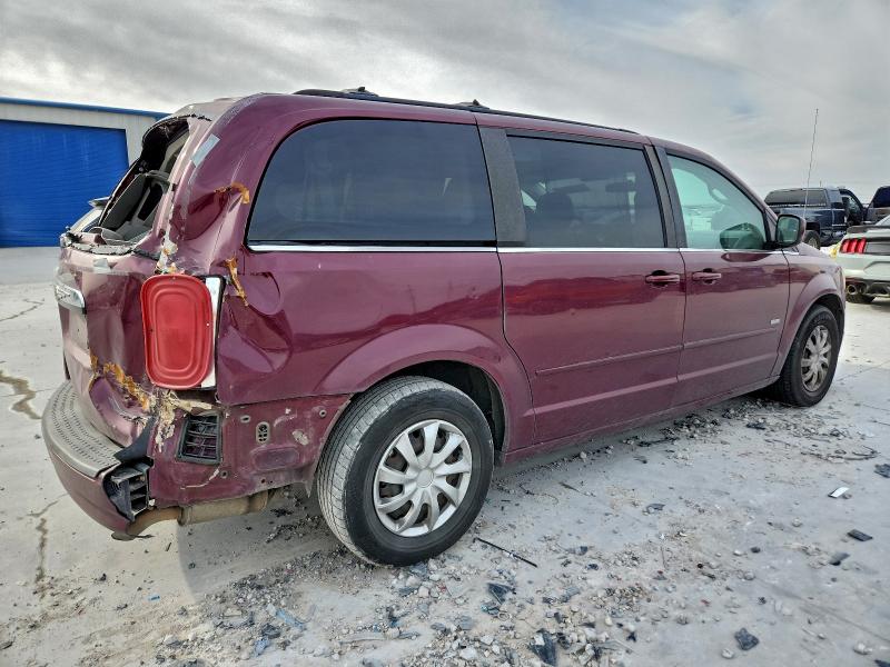 Photo 3 from auction – 2008 CHRYSLER TOWN & COU with VIN 2A8HR54P38R714311