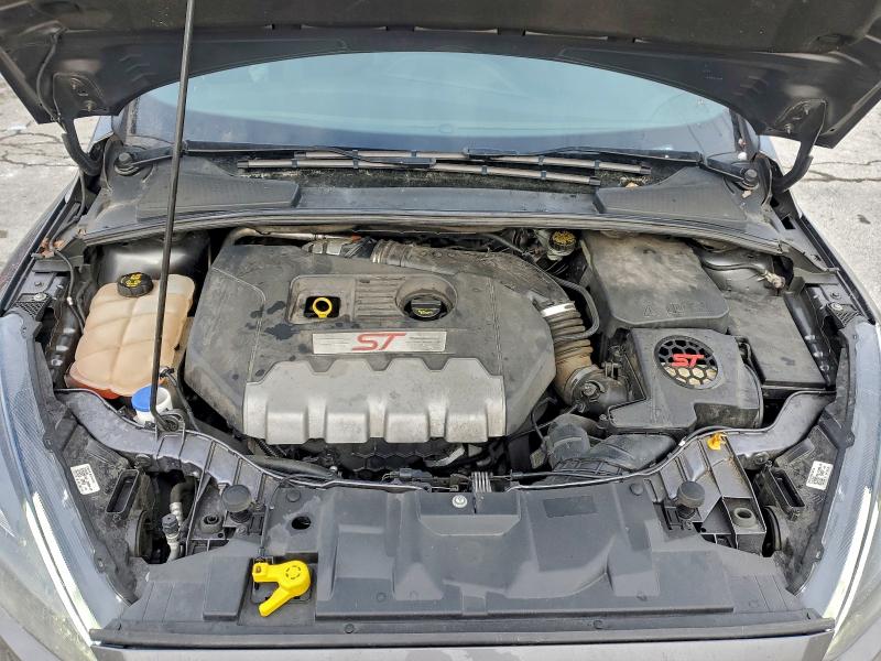 Photo 11 from auction – 2018 FORD FOCUS ST with VIN 1FADP3L99JL215830