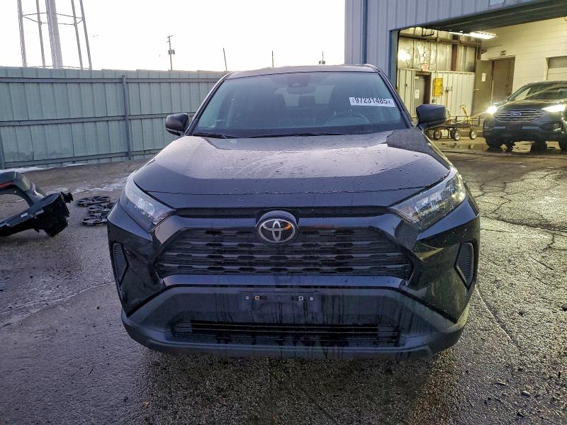 Photo 5 from auction – 2022 TOYOTA RAV4 LE with VIN 2T3F1RFV2NC286016