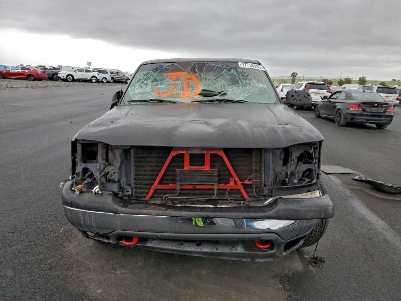 Photo 5 from auction – 2001 GMC YUKON with VIN 1GKEK13T41J136840